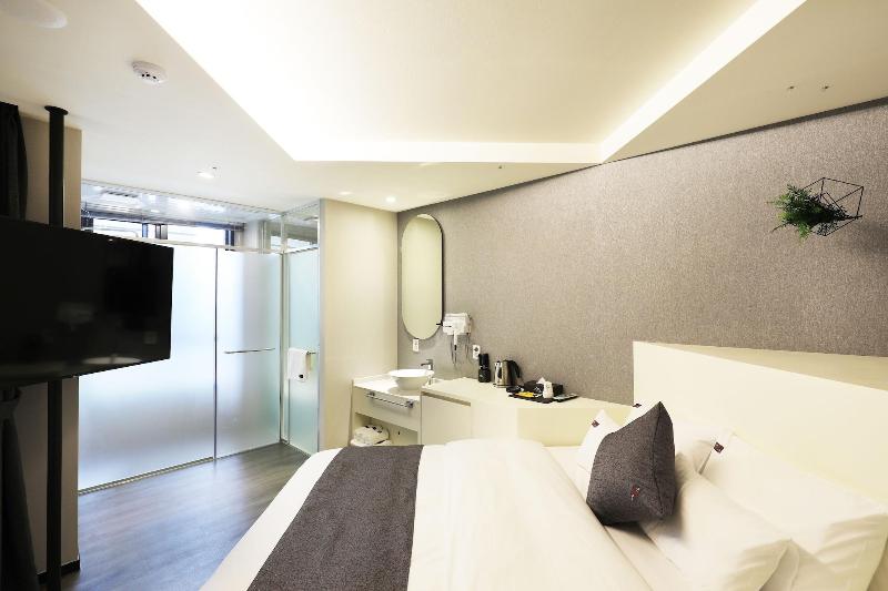 Hotel Aria image