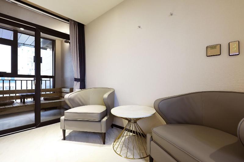 Hotel Aria image