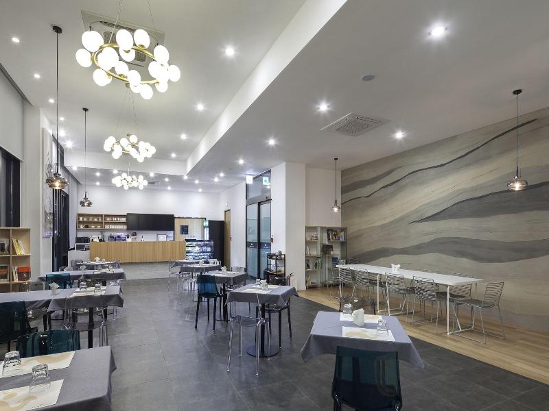 Gangneung City Hotel