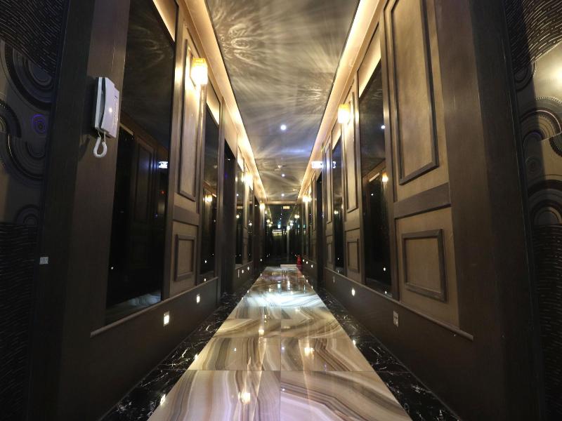 Airport Hotel image