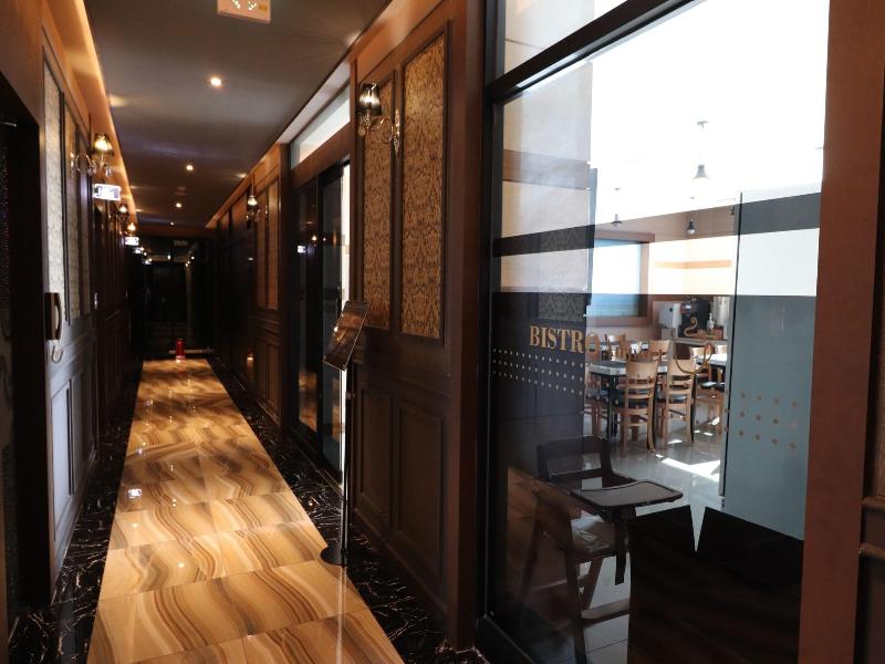 Airport Hotel image