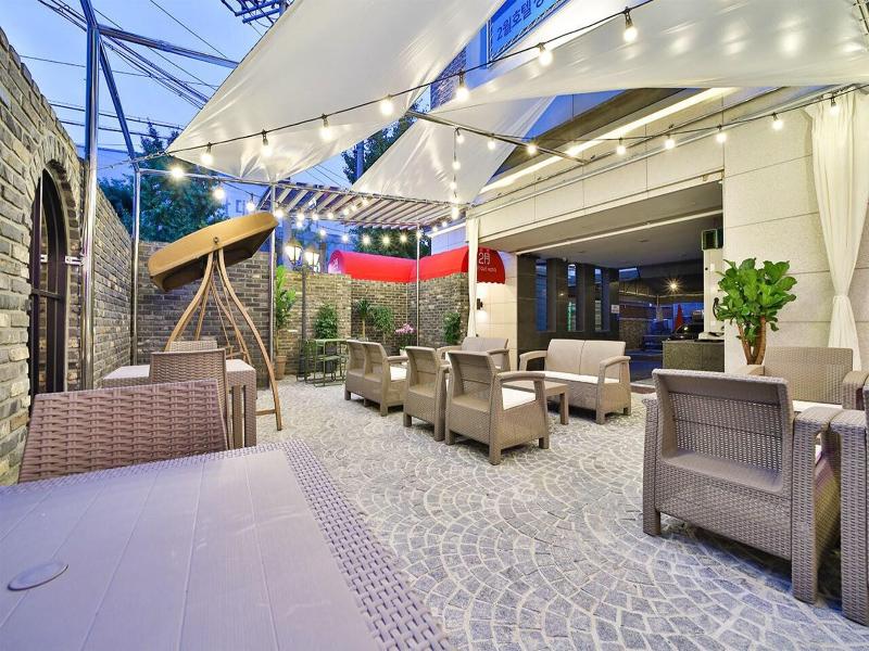February Hotel Sungseo image