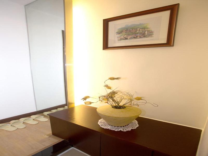 Charmant Hotel image