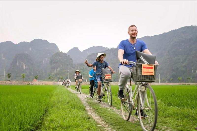 Viet Nhat Hotel - Hostel image