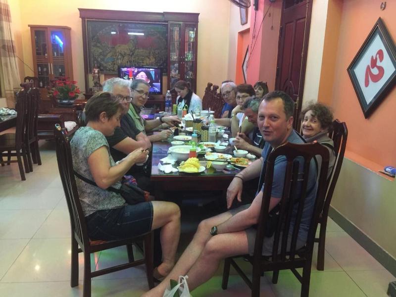 Viet Nhat Hotel - Hostel image