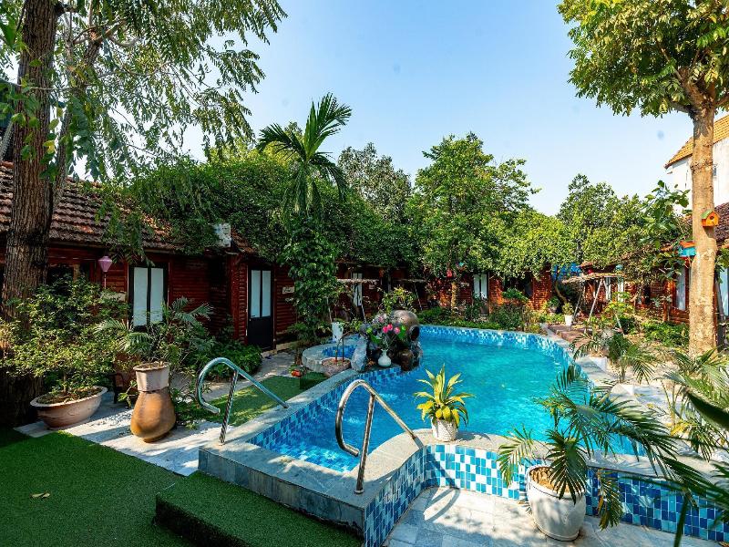 Green Peace Bungalow image
