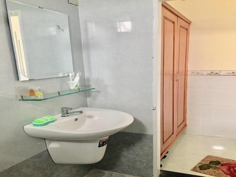 Trieu Hoang Hotel image