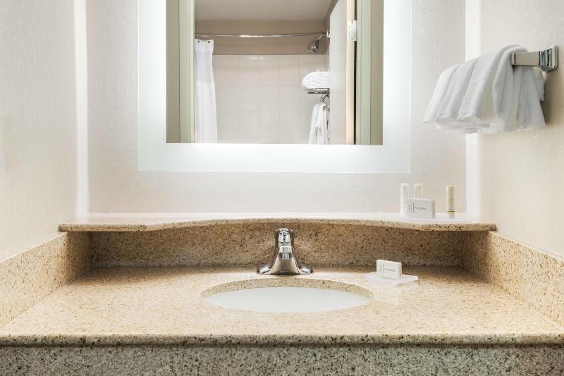 SpringHill Suites by Marriott Cleveland/Solon image
