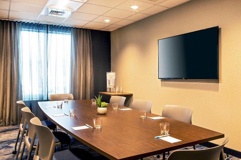 Fairfield Inn & Suites by Marriott Boston Walpole image