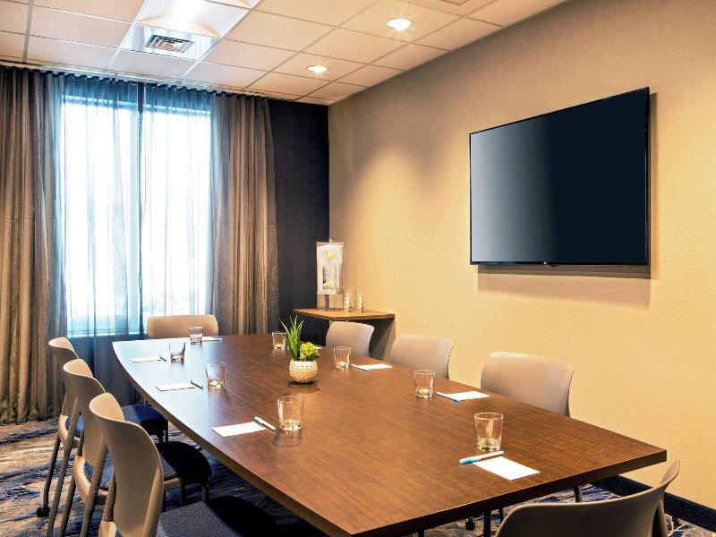 Fairfield Inn & Suites by Marriott Boston Walpole image