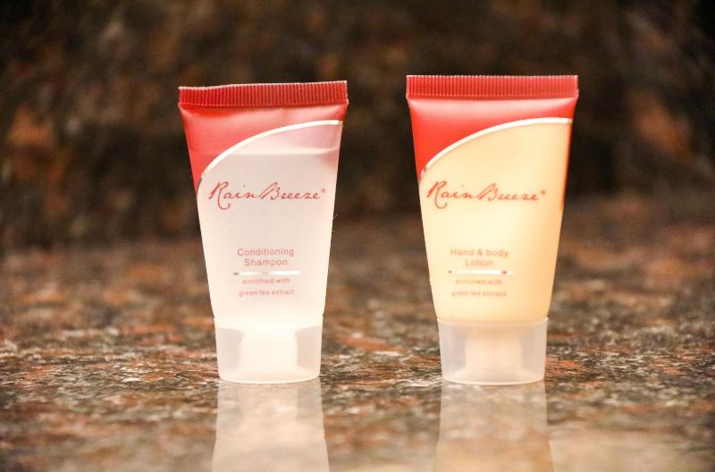 Budget Inn - Image 7