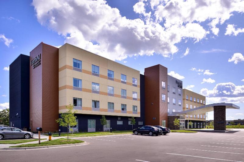 Fairfield Inn & Suites by Marriott Minneapolis Sha image