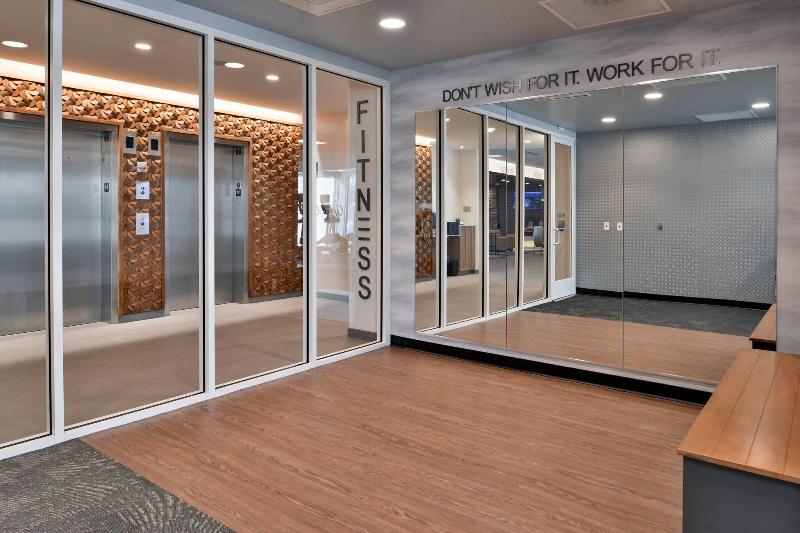 Fairfield Inn & Suites by Marriott Minneapolis Sha image