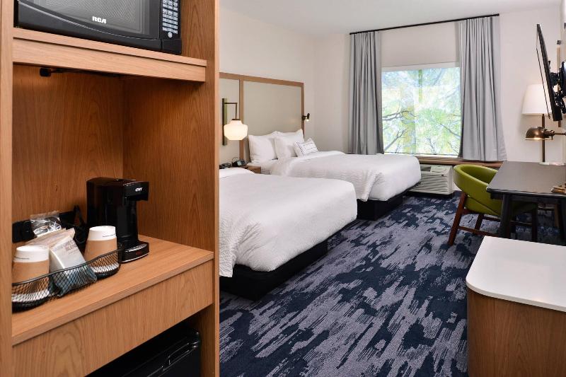 Fairfield Inn & Suites by Marriott Minneapolis Sha image
