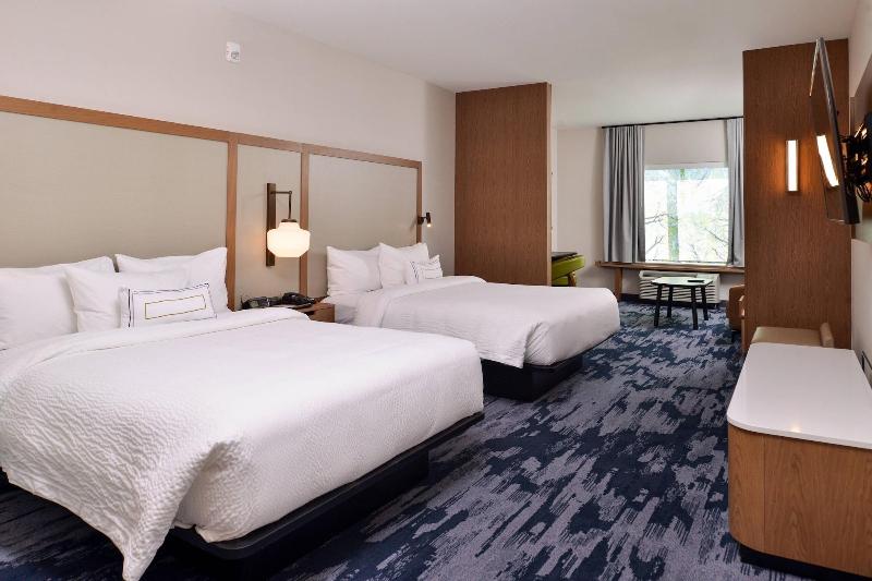 Fairfield Inn & Suites by Marriott Minneapolis Sha image