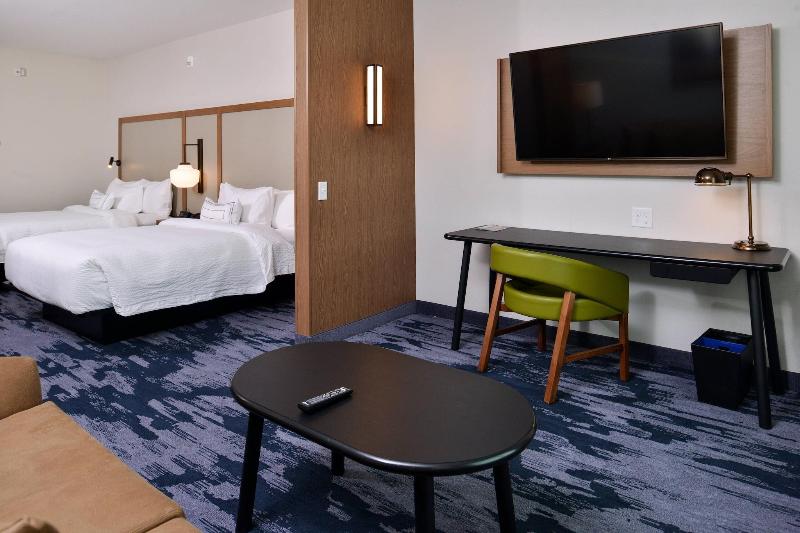 Fairfield Inn & Suites by Marriott Minneapolis Sha image