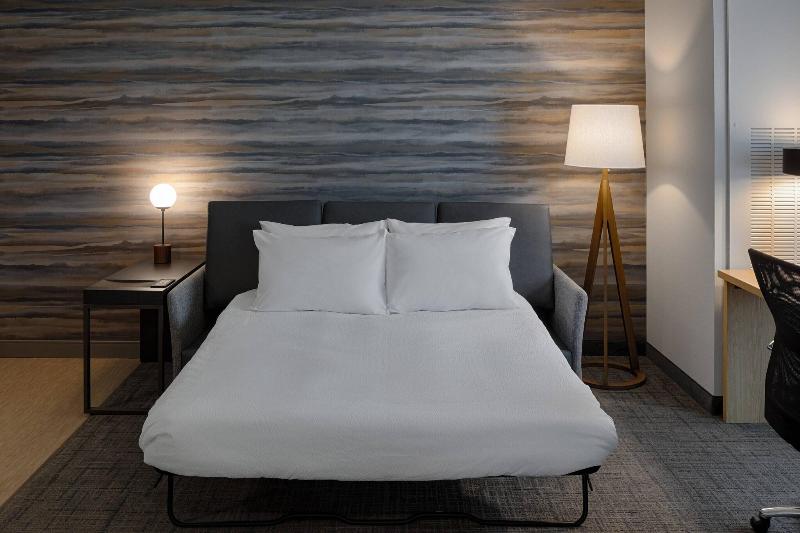 Residence Inn By Marriott Columbus Airport image