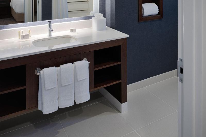 Residence Inn By Marriott Columbus Airport image