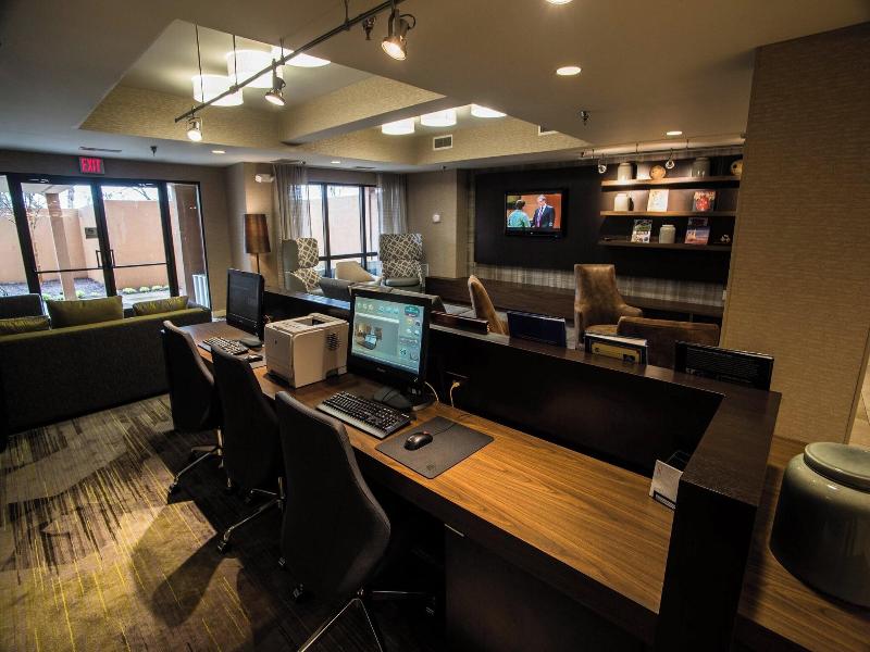 Courtyard By Marriott Nashville At Opryland