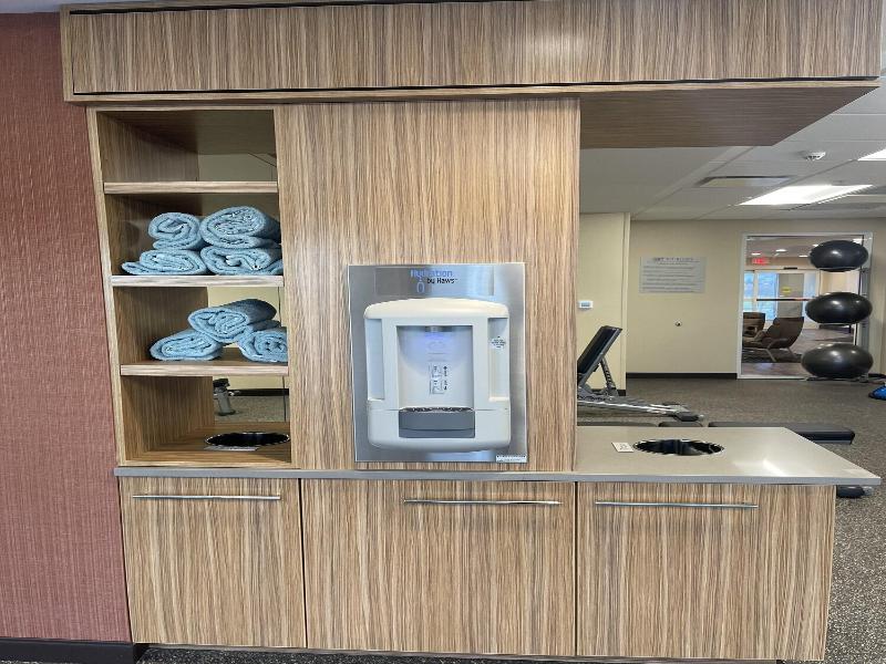 Towneplace Suites By Marriott Grand Rapids Airport