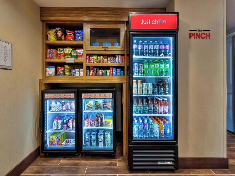 Towneplace Suites By Marriott Grand Rapids Airport