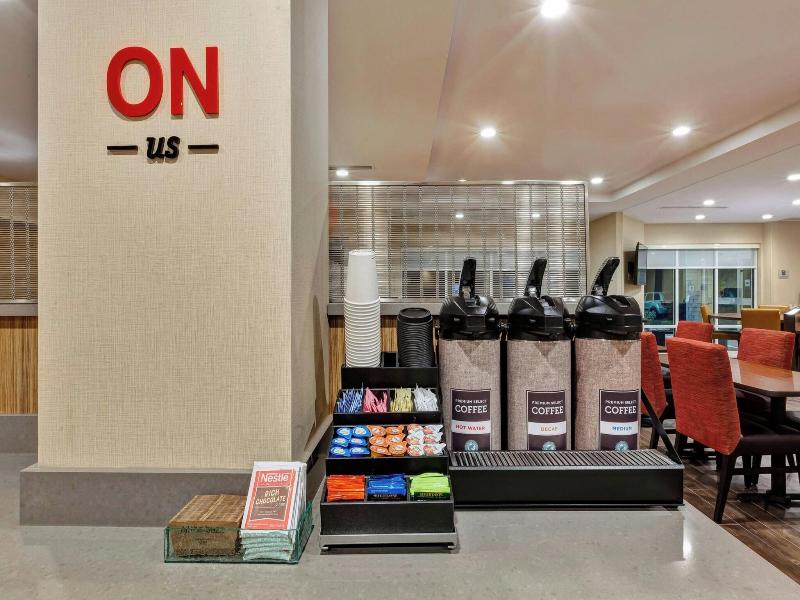 Towneplace Suites By Marriott Grand Rapids Airport