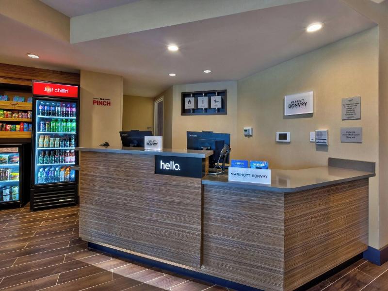 Towneplace Suites By Marriott Grand Rapids Airport