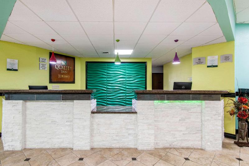 Quality Inn Arkansas City North image