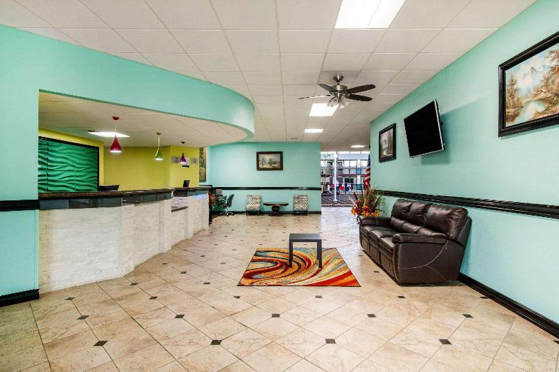 Quality Inn Arkansas City North image