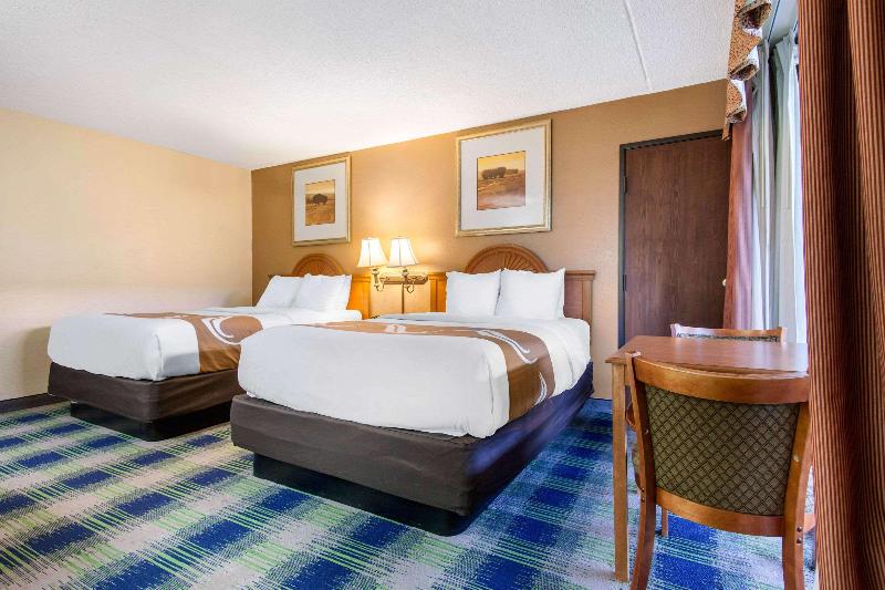 Quality Inn Arkansas City North image