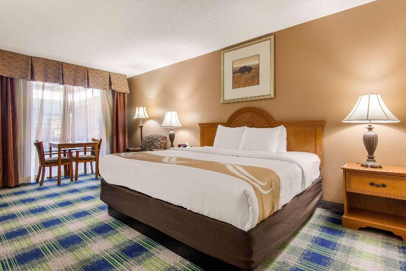 Quality Inn Arkansas City North image