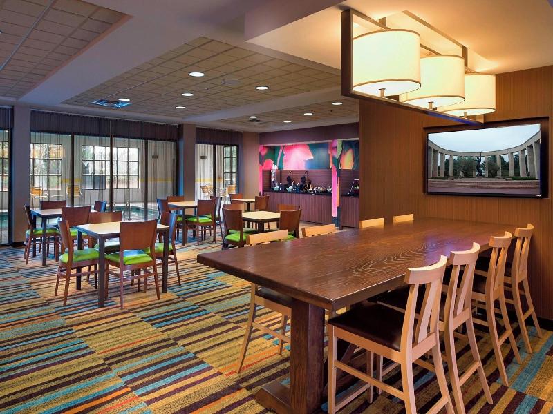 Fairfield Inn & Suites by Marriott Atlanta Buford/ image