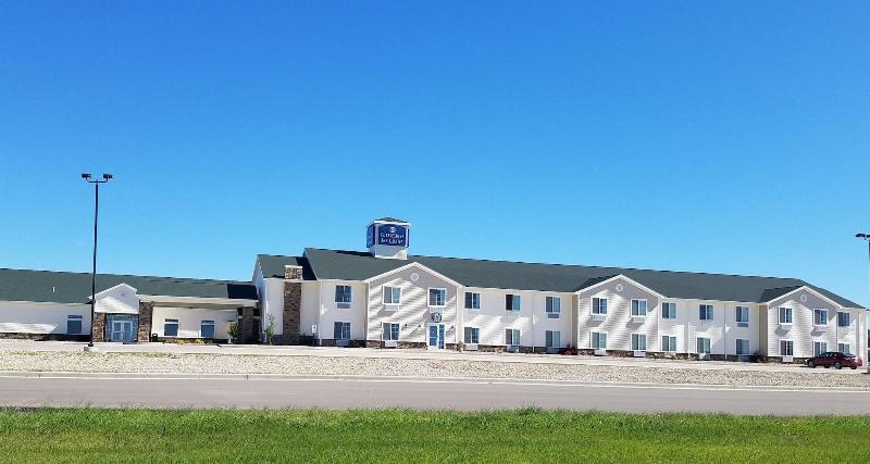 Cobblestone Inn & Suites - Bottineau image