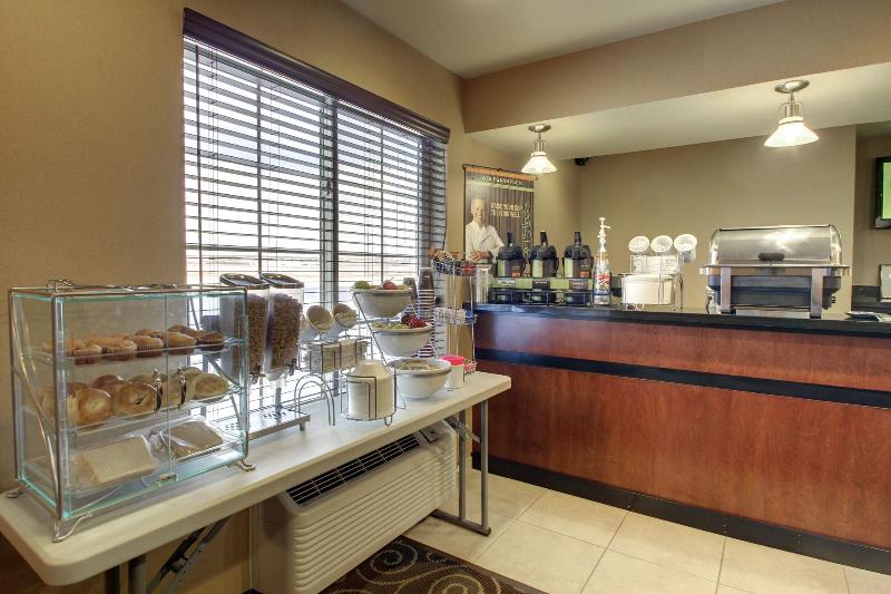Cobblestone Inn & Suites - Bottineau image 1