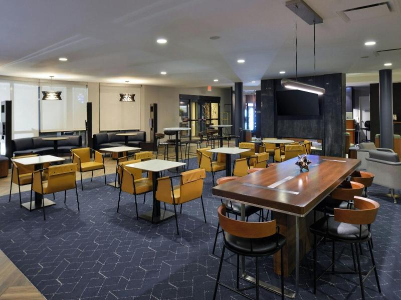 Courtyard By Marriott Harrisburg Hershey image
