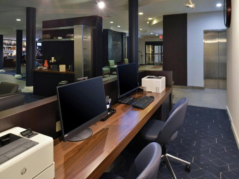 Courtyard By Marriott Harrisburg Hershey image