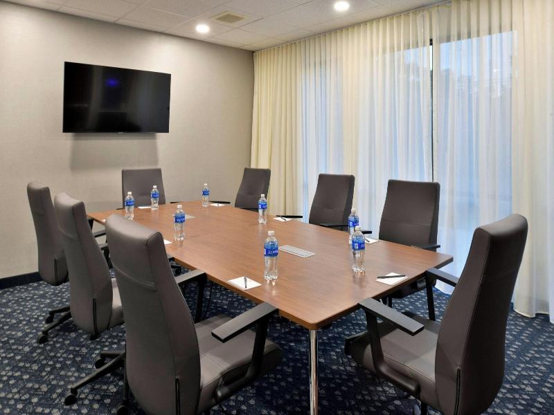 Courtyard By Marriott Harrisburg Hershey image