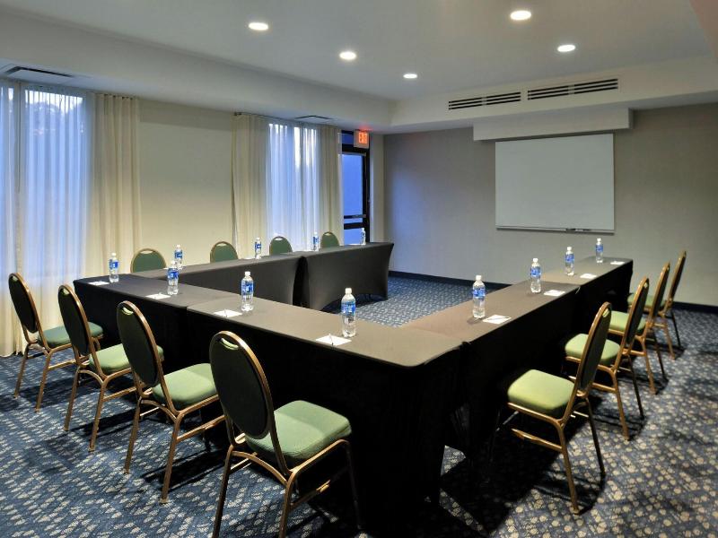 Courtyard By Marriott Harrisburg Hershey image