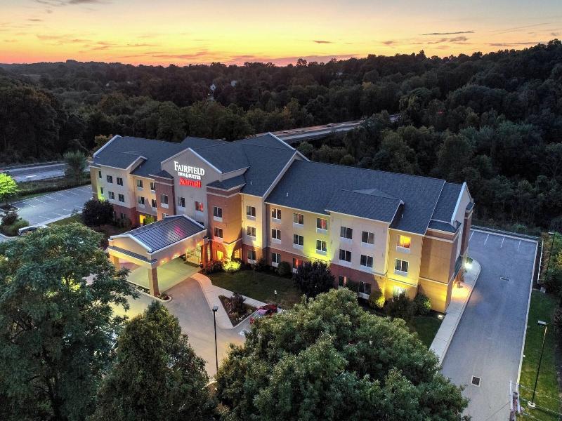 Fairfield Inn & Suites by Marriott Harrisburg West image