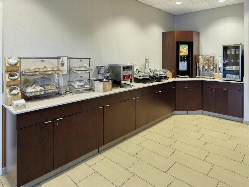 Fairfield Inn & Suites by Marriott Harrisburg West image
