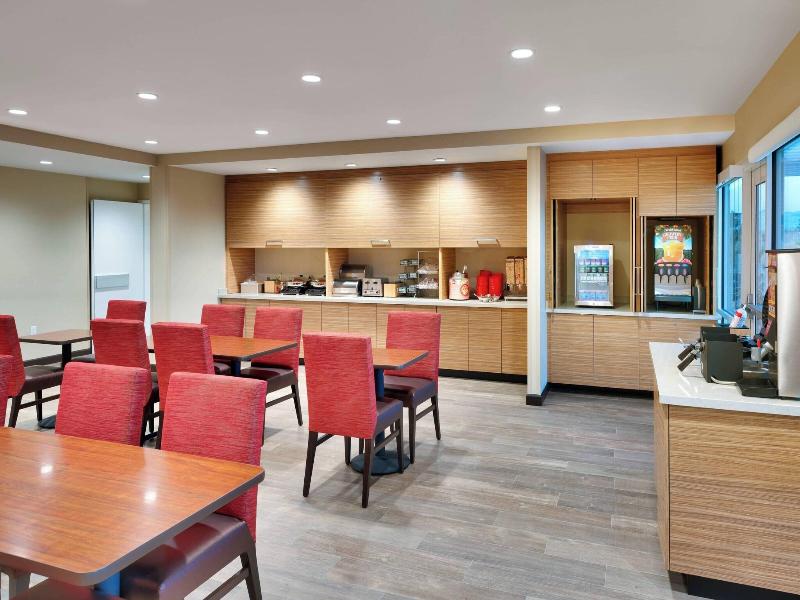 Towneplace Suites By Marriott Salt Lake City Drape
