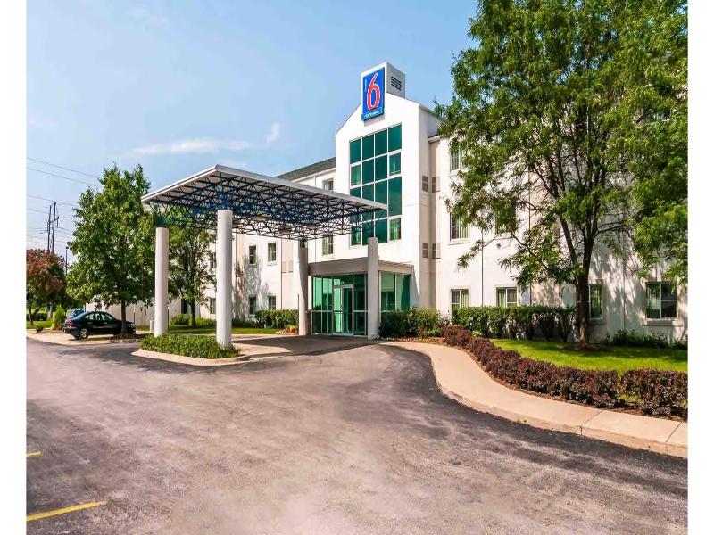 Motel 6 Joliet, Il - Chicago - I-55 image