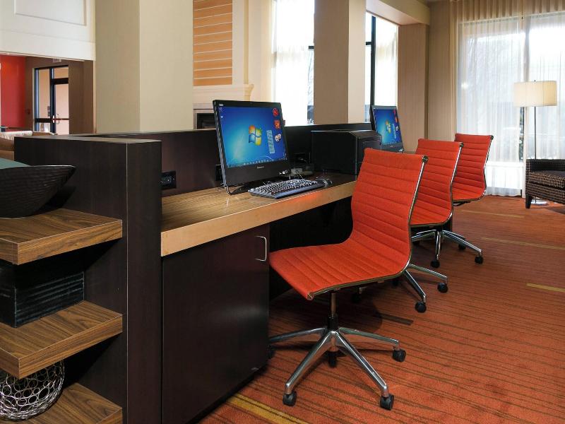 Courtyard by Marriott Kansas City East/Blue Spring