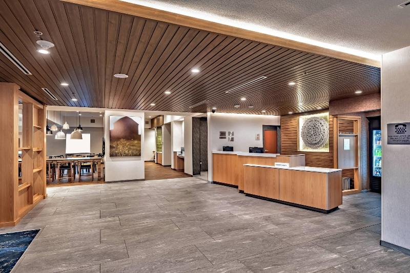 Fairfield Inn & Suites by Marriott Fort Worth Nort image