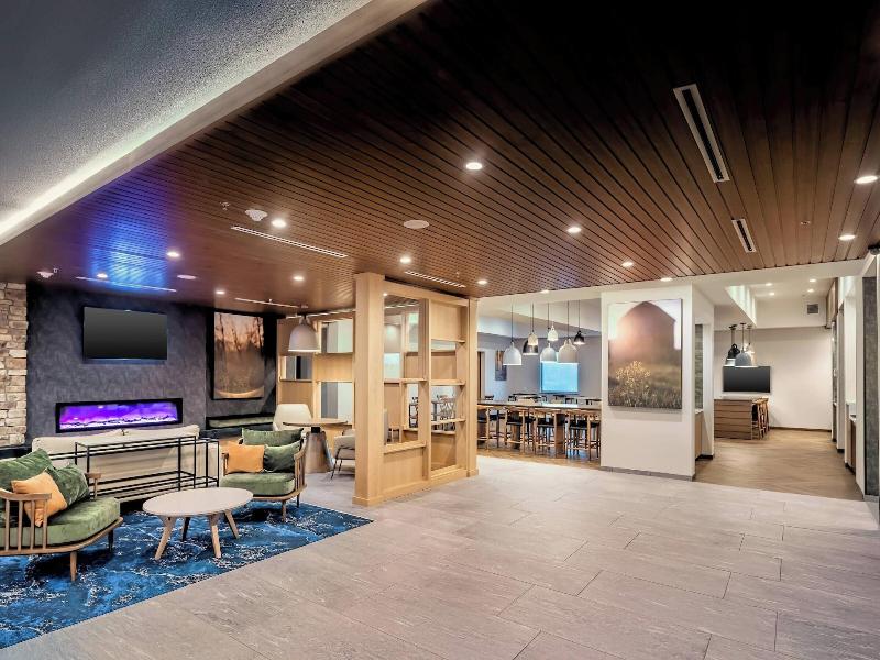 Fairfield Inn & Suites by Marriott Fort Worth Nort image