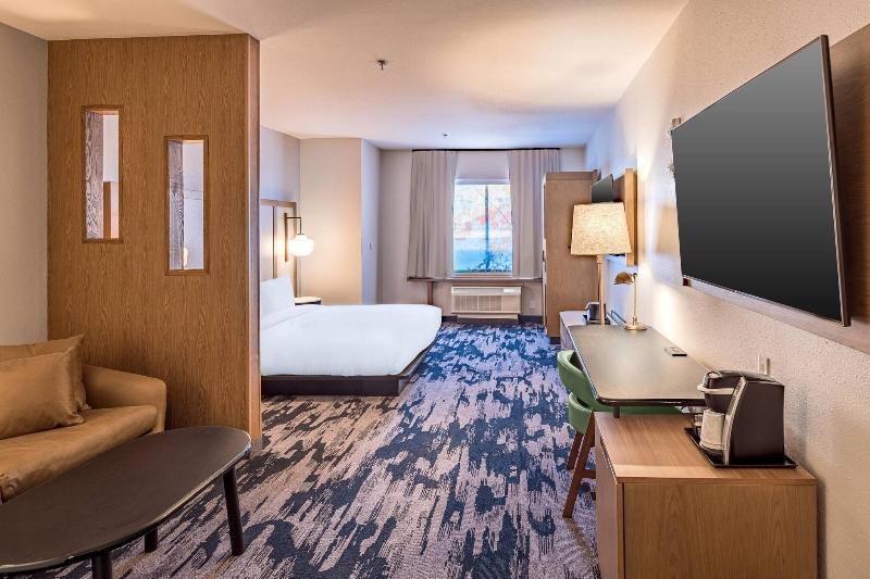 Fairfield Inn & Suites by Marriott Fort Worth Nort image