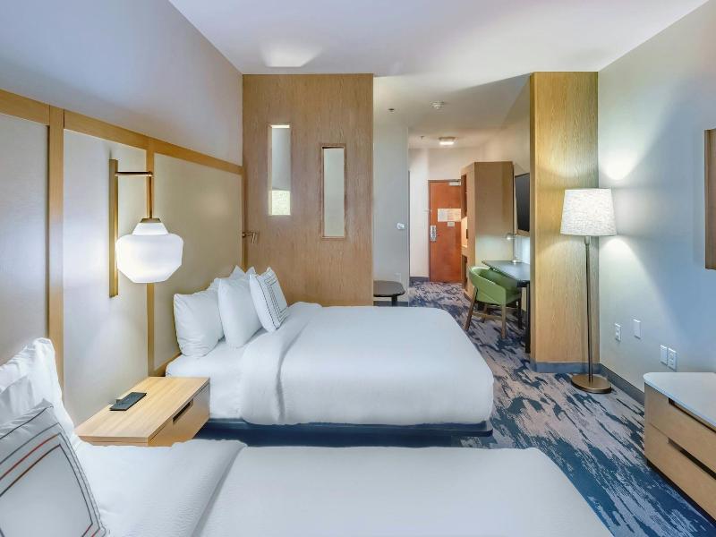 Fairfield Inn & Suites by Marriott Fort Worth Nort image