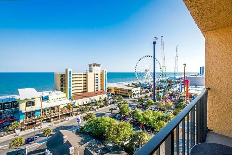 Aqua Beach Inn image
