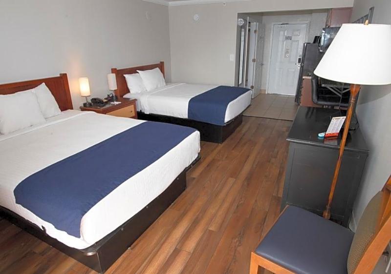 Aqua Beach Inn image