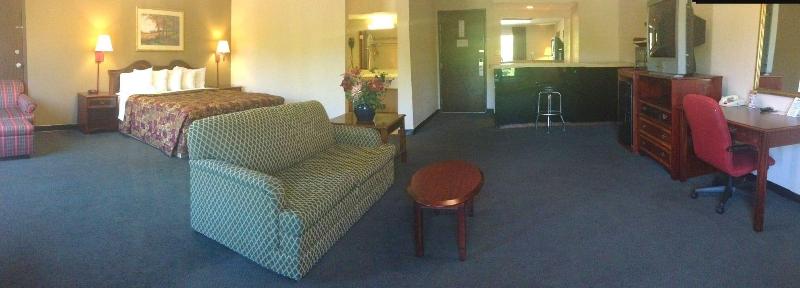 Executive Inn image